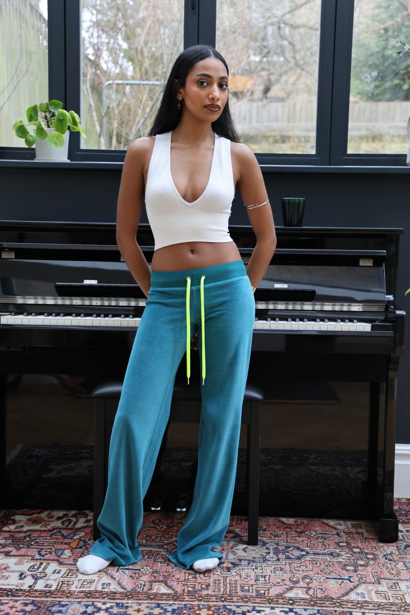 Allegra Jogger Teal Low - Darts Exclusive - Babble & Goose